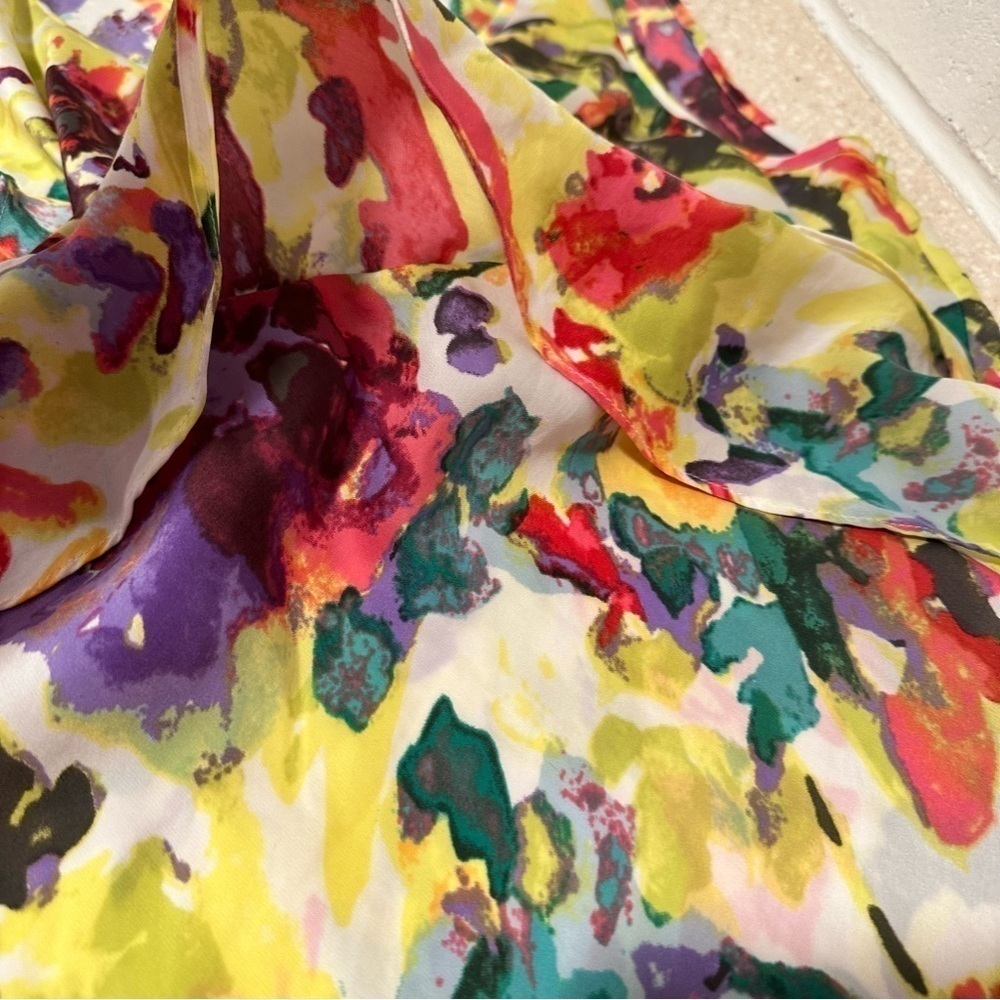Daisy Fuentes Sleeveless Layered Floral Blouse Soft Vibrant No Sheer Large - Picture 11 of 16